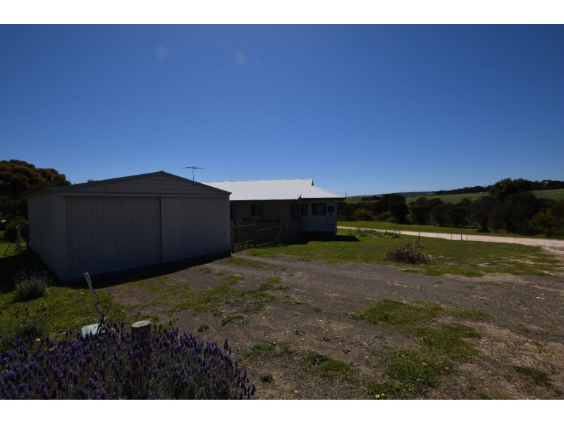 27 Riverside Drive, Baudin Beach SA 5222