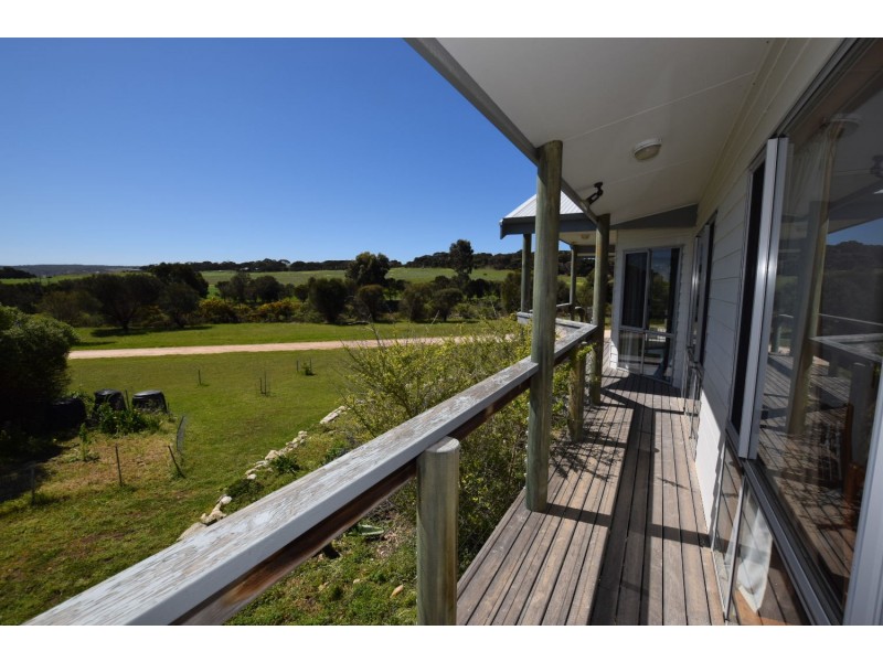 27 Riverside Drive, Baudin Beach SA 5222