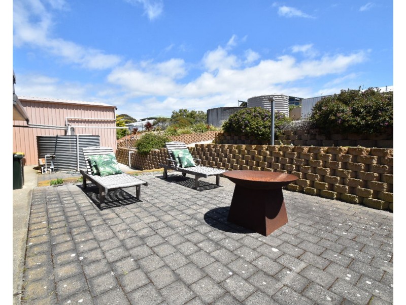 25-27 Hamilton Drive, Emu Bay SA 5223