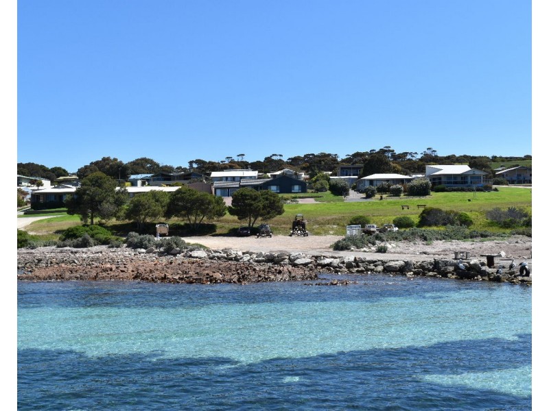25-27 Hamilton Drive, Emu Bay SA 5223