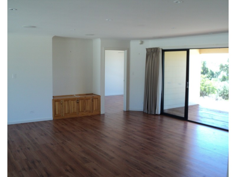 304 Old Salt Lake Road, Haines SA 5223