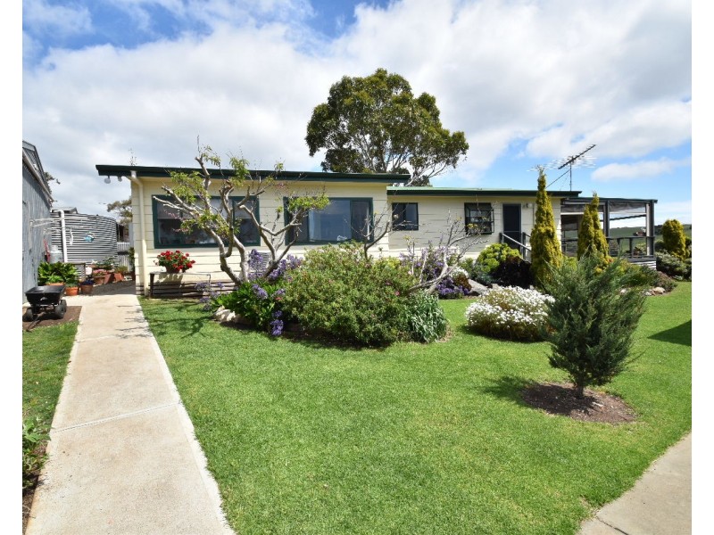 9 Willoughby road, Penneshaw SA 5222