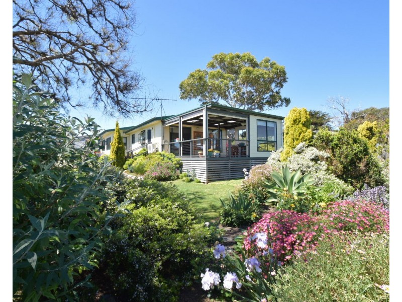 9 Willoughby road, Penneshaw SA 5222