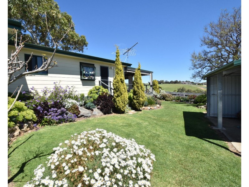 9 Willoughby road, Penneshaw SA 5222