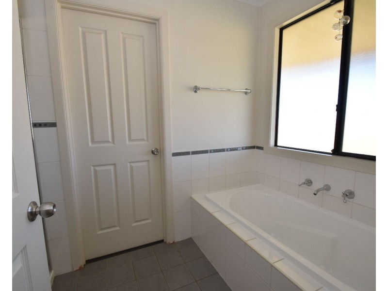 13 Heron court, American River SA 5221