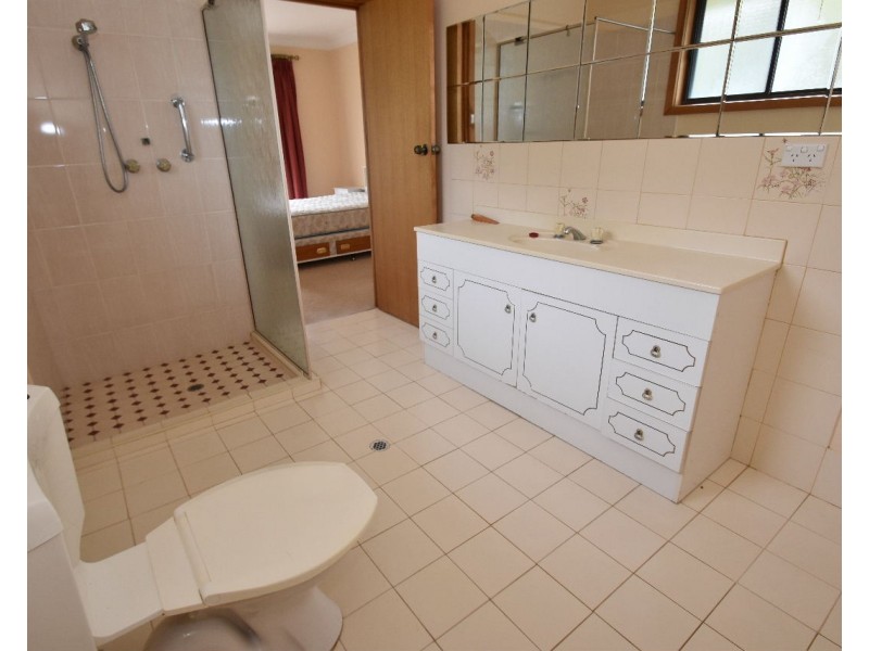 18 Ewen street, Kingscote SA 5223