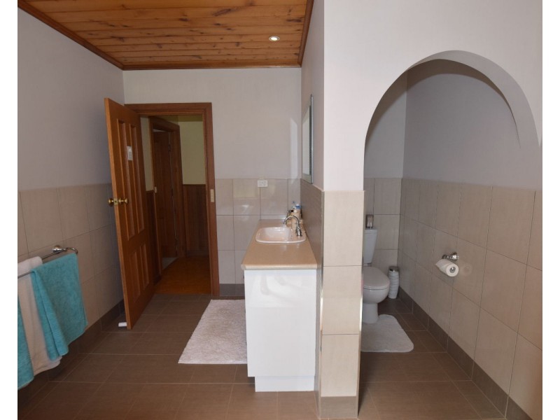 142  Rhynne road, Bay Of Shoals SA 5223