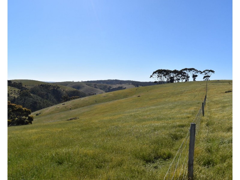 285 Barker Road, Middle River SA 5223