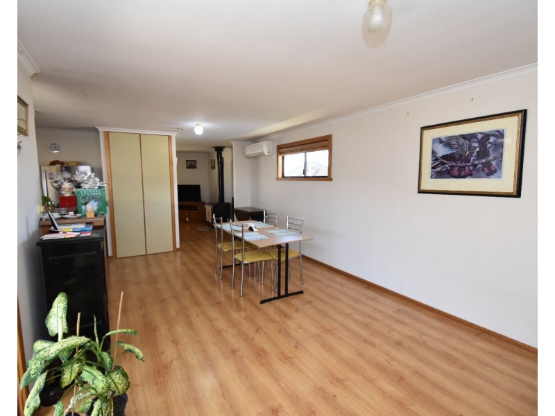 16 Flinders Avenue, Kingscote SA 5223