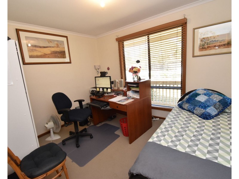 16 Flinders Avenue, Kingscote SA 5223