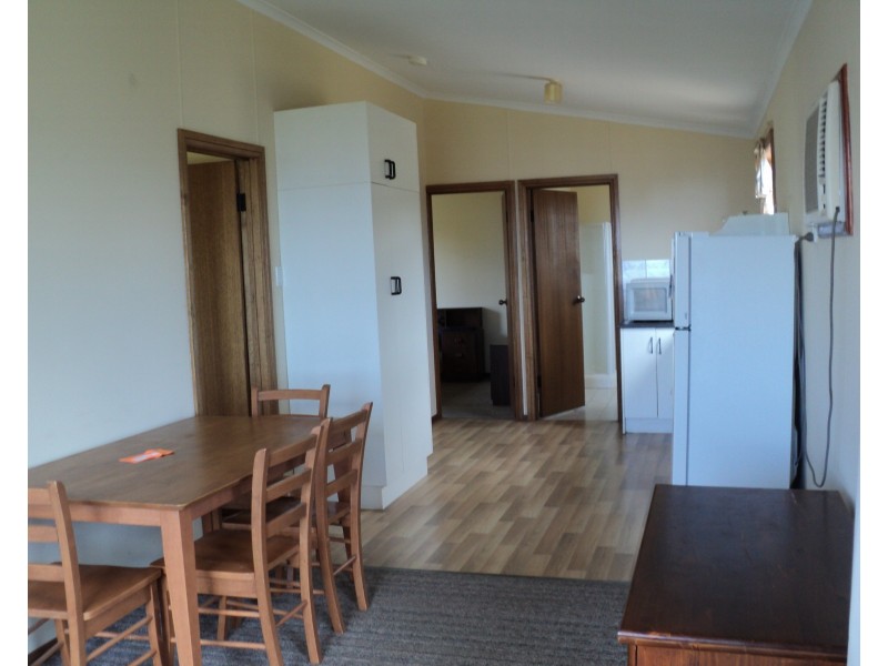 13 Warrawee Tce, Penneshaw SA 5222