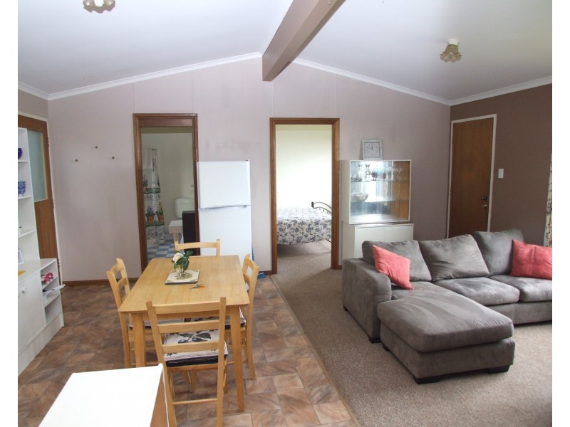 Lot 1 Warrawee Tce, Penneshaw SA 5222