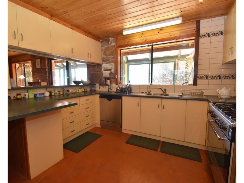 16 Hummocky Road, Cassini SA 5223