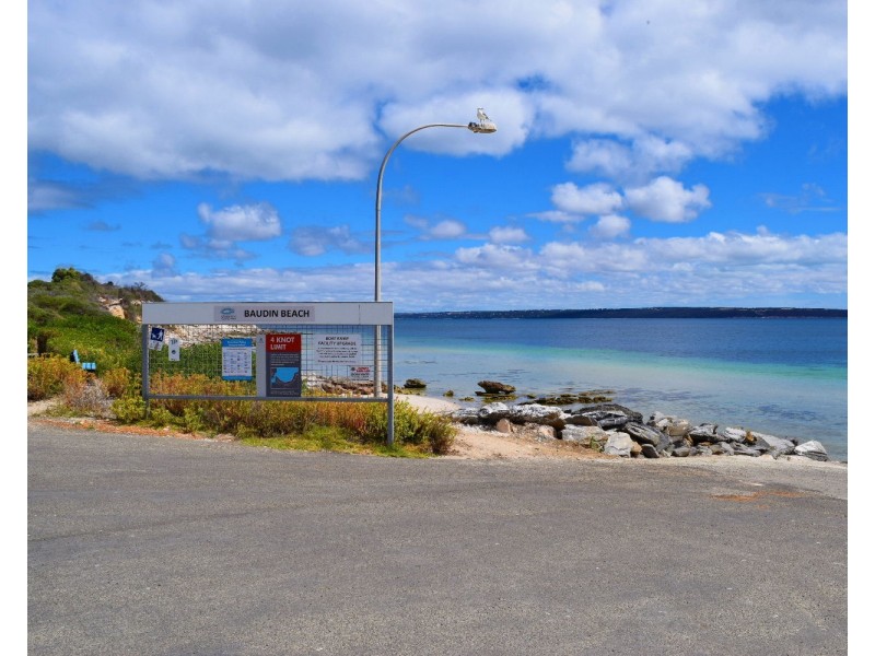 16 Bessell Drive, Baudin Beach SA 5222