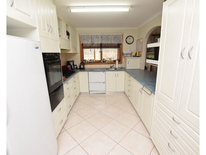 114 Bark Hut Road, Macgillivray SA 5223