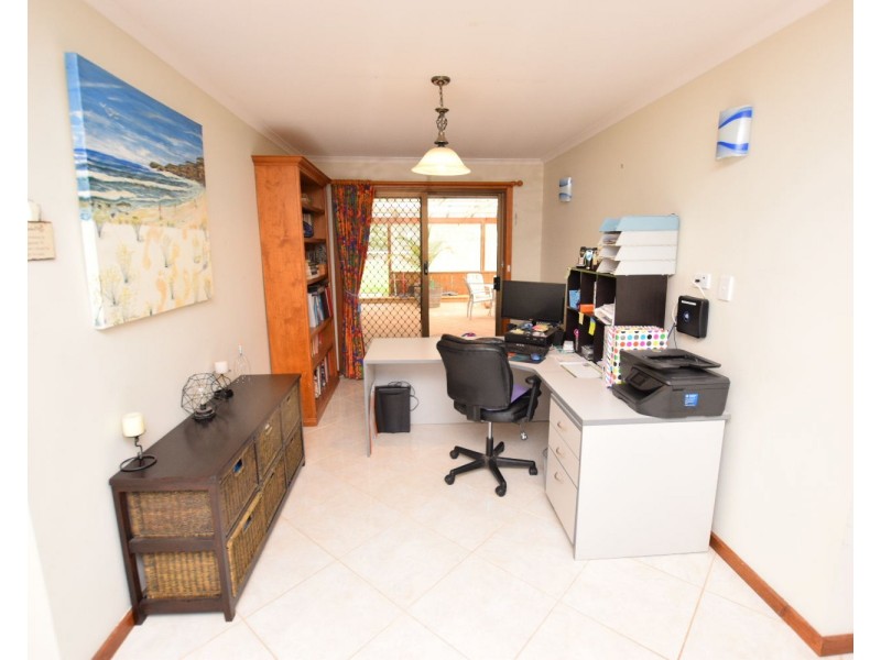 114 Bark Hut Road, Macgillivray SA 5223