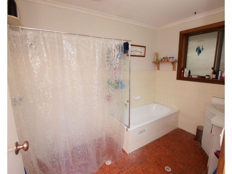 114 Bark Hut Road, Macgillivray SA 5223