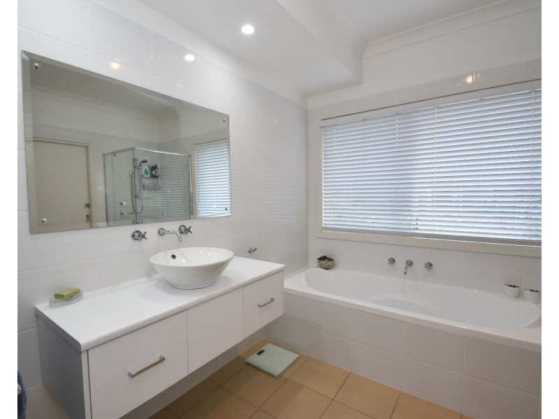 7 Hawthorn Avenue, Emu Bay SA 5223