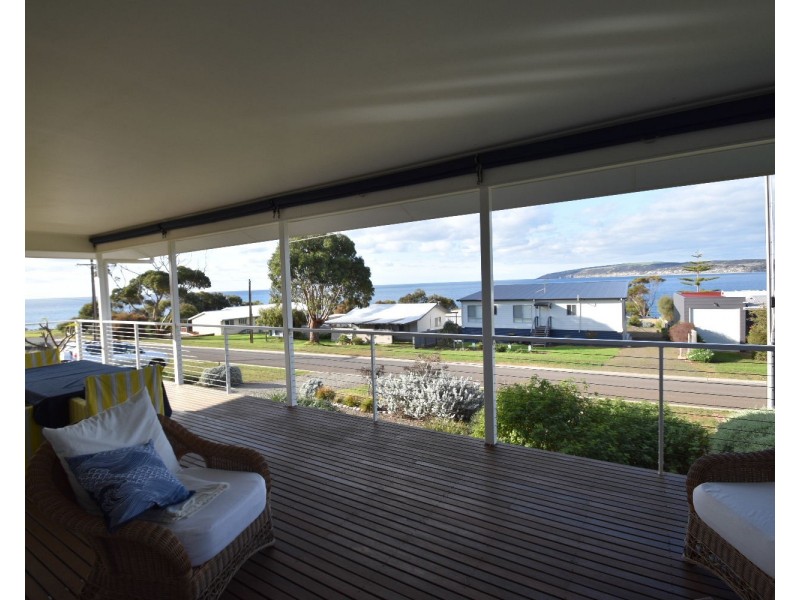 7 Hawthorn Avenue, Emu Bay SA 5223