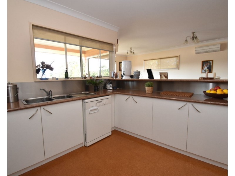 12 Dutton street, Kingscote SA 5223