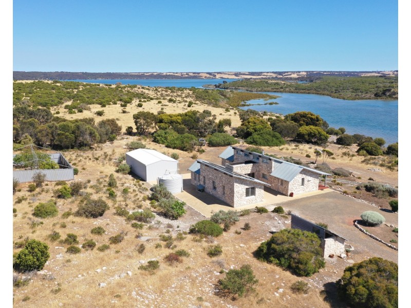 134 Ratcliff Track, Pelican Lagoon SA 5222