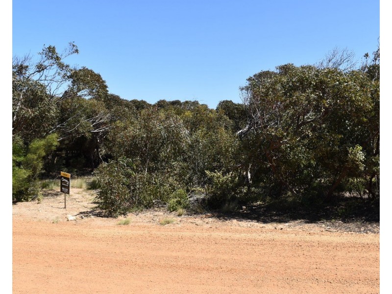 22 Dolphin Crescent, Vivonne Bay SA 5223