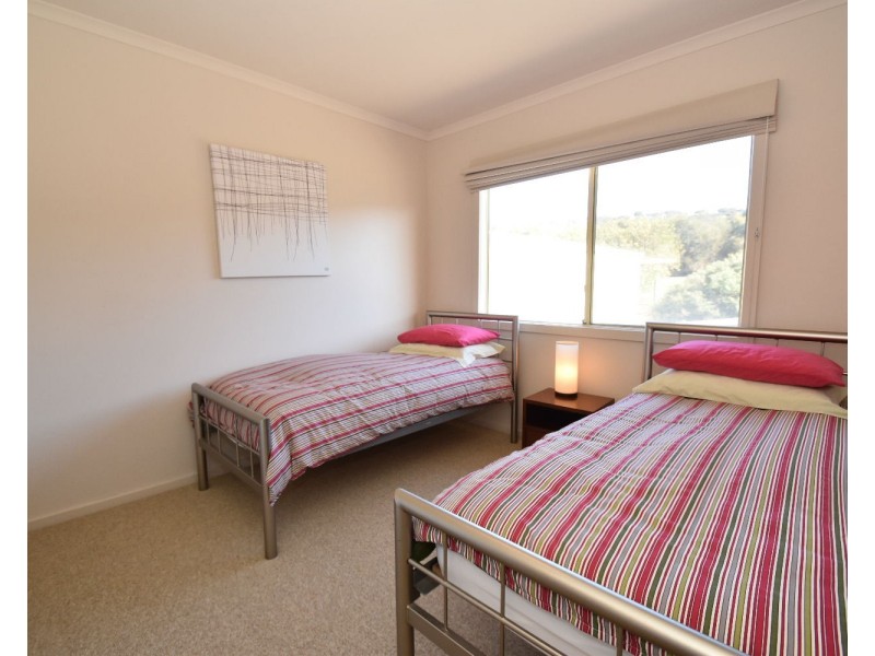 28 Freycinet  Way, Penneshaw SA 5222