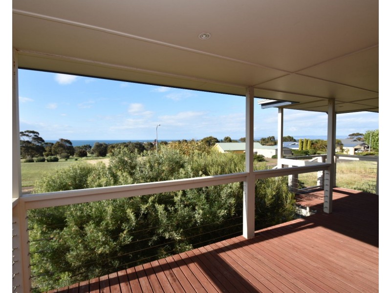 28 Freycinet  Way, Penneshaw SA 5222
