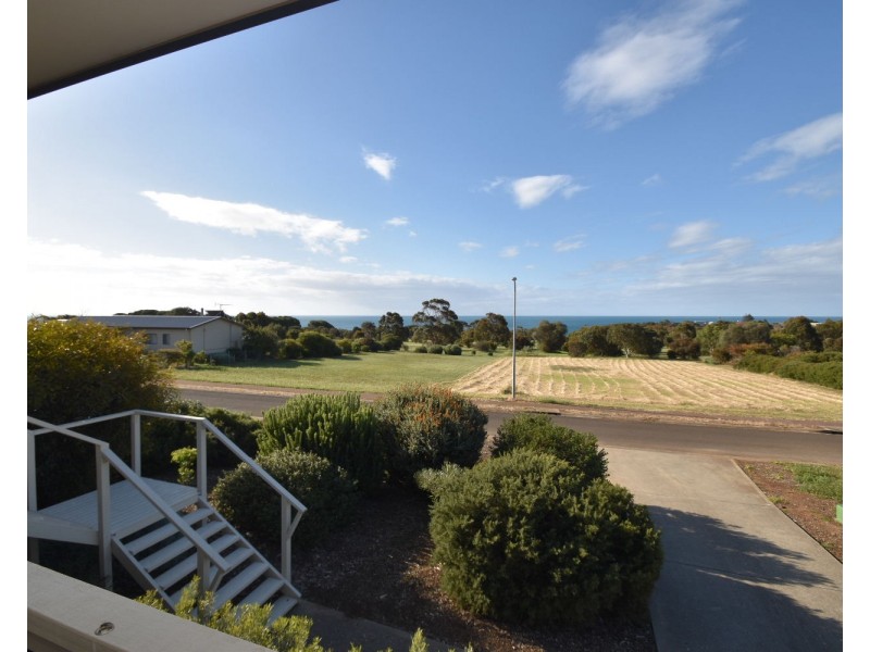28 Freycinet  Way, Penneshaw SA 5222