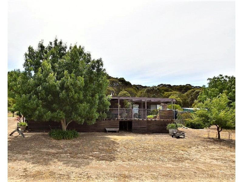 152A Jeffs Road, Penneshaw SA 5222