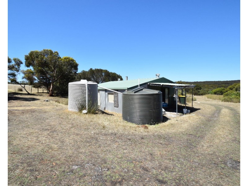 44 Florance Road, Haines SA 5223
