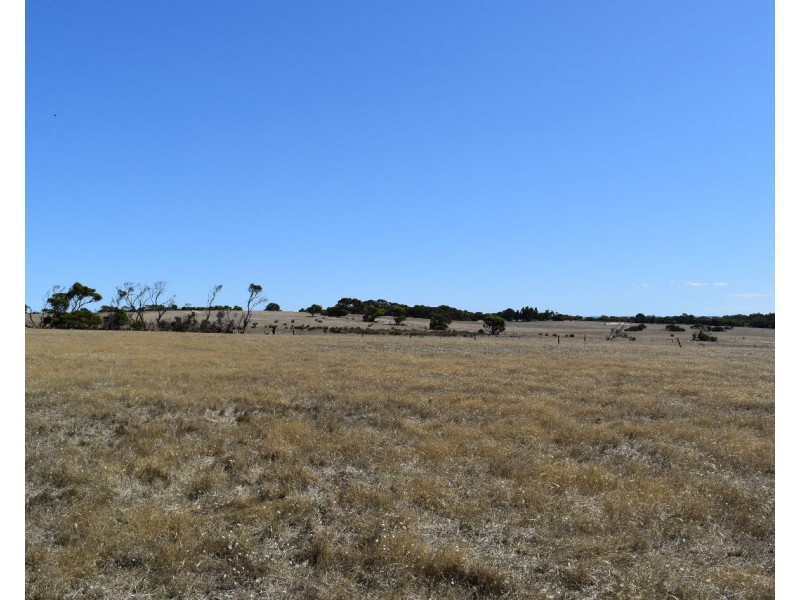 44 Florance Road, Haines SA 5223