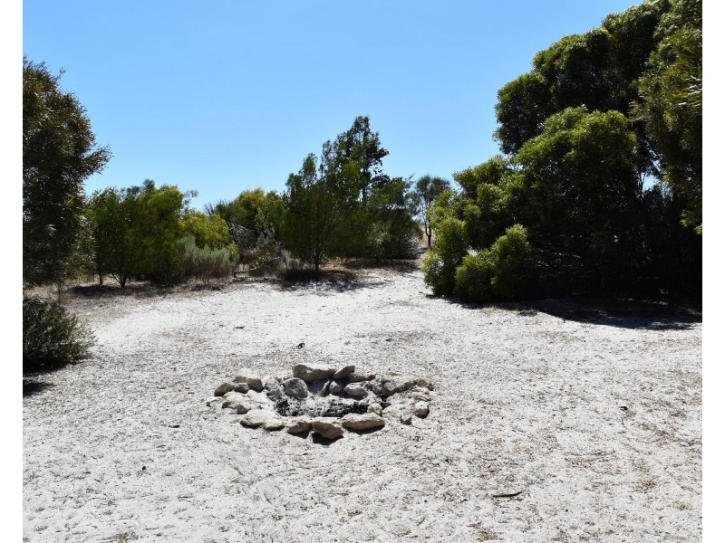 Lot 102 Old Salt Lake Road, Haines SA 5223
