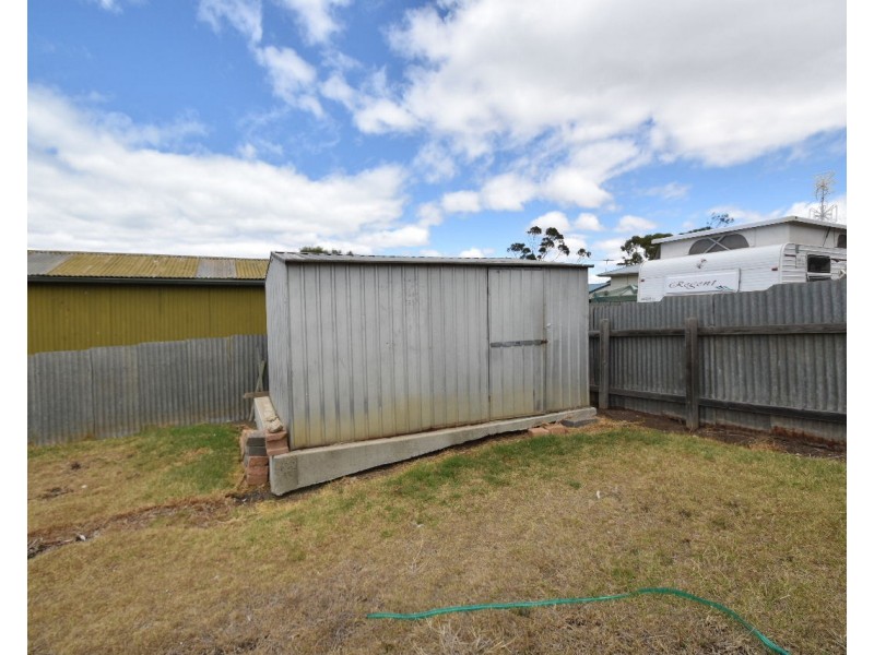 5 Elizabeth street, Kingscote SA 5223