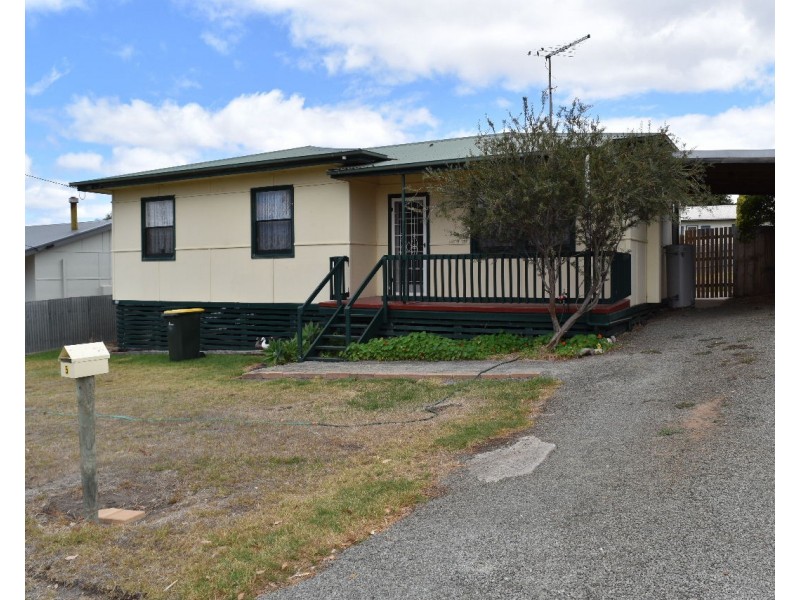 5 Elizabeth street, Kingscote SA 5223