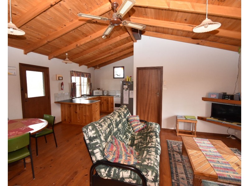 250 Island Beach Road, Island Beach SA 5222