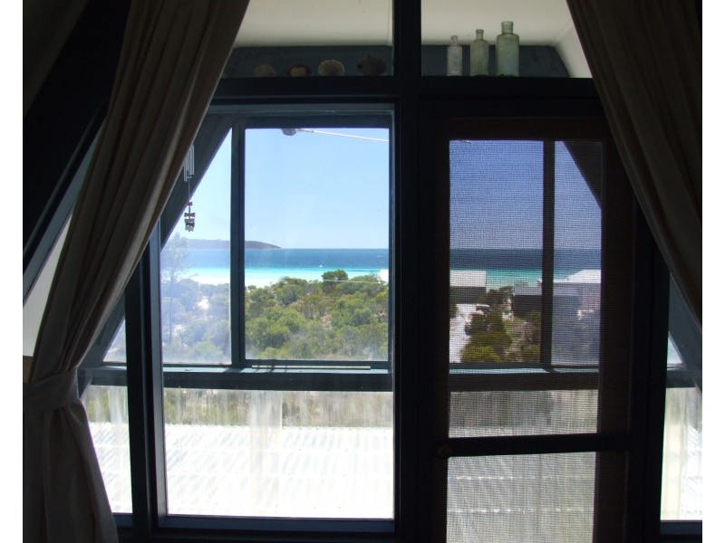 11 Flinders Grove, Island Beach SA 5222