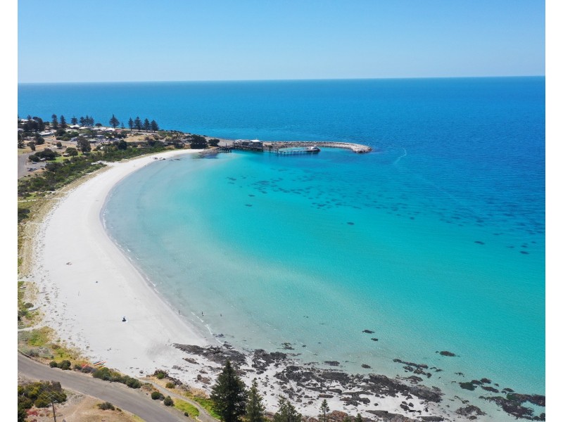 8A and 8B Karatta Terrace, Penneshaw SA 5222