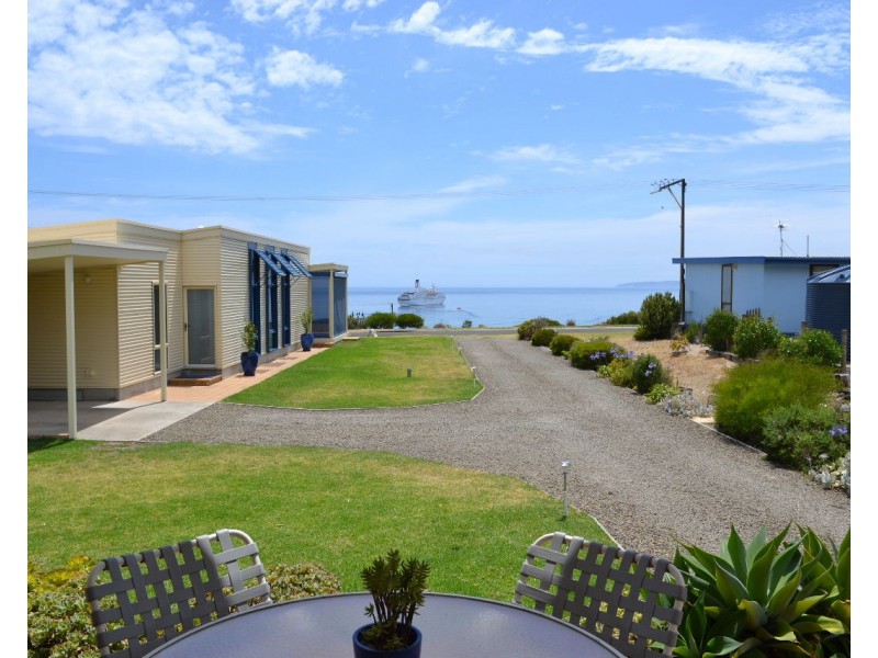 8A and 8B Karatta Terrace, Penneshaw SA 5222