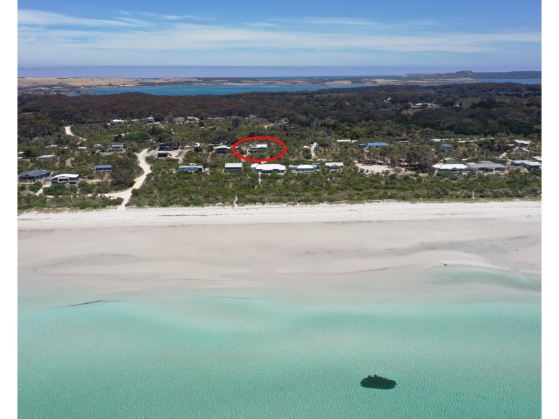 7 Flinders Grove, Island Beach SA 5222