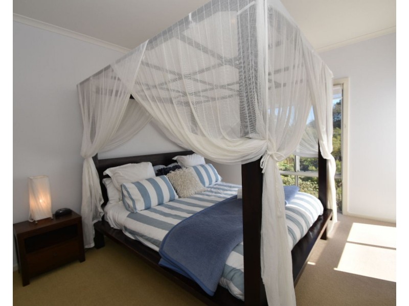 7 Flinders Grove, Island Beach SA 5222