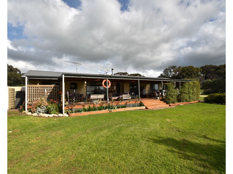 364 North Coast Road, Wisanger SA 5223