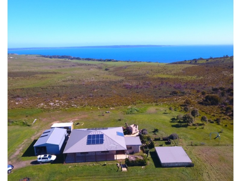 24 Frank Road, Penneshaw SA 5222