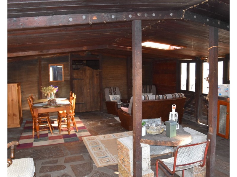 24 Frank Road, Penneshaw SA 5222