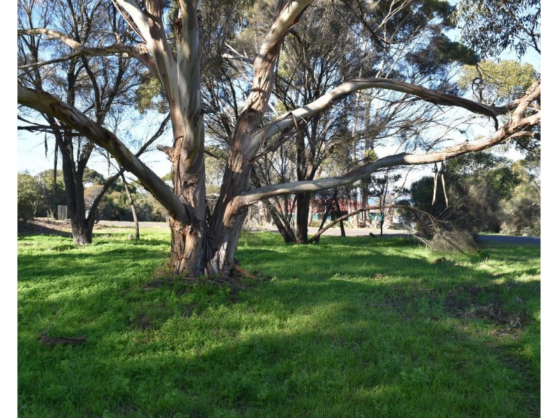 13 Archibald Street, American River SA 5221