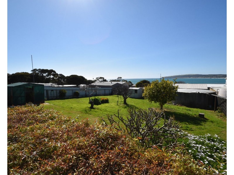 26 Maxwell Terrace, Emu Bay SA 5223