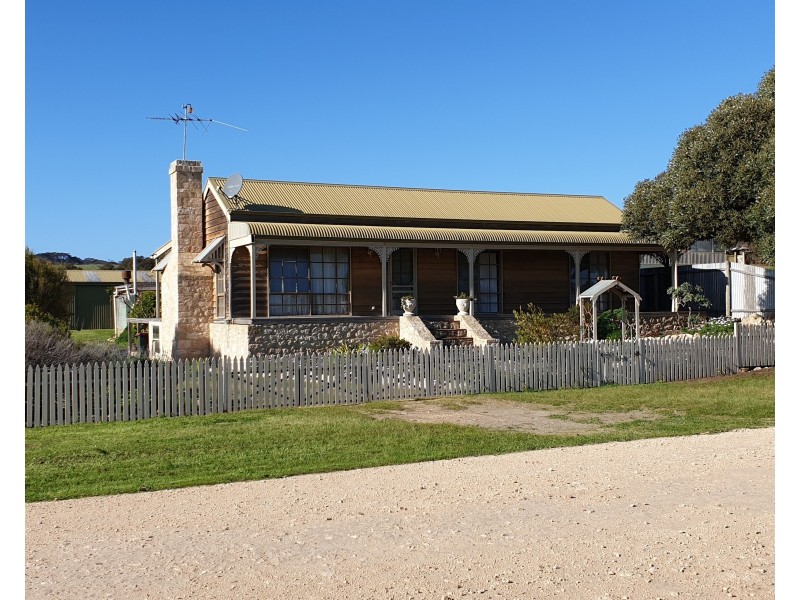 58 The Esplanade, Baudin Beach SA 5222