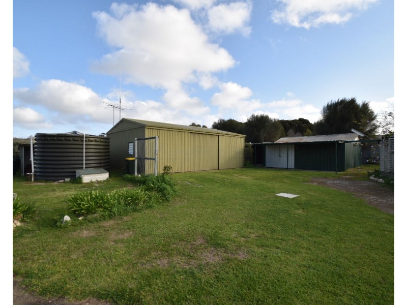 58 The Esplanade, Baudin Beach SA 5222