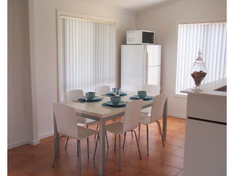 18 Pennington road, Island Beach SA 5222