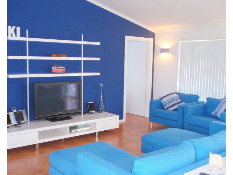 18 Pennington road, Island Beach SA 5222